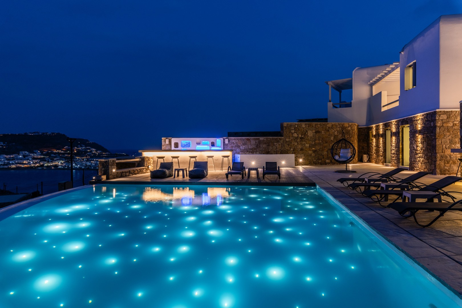 Villa Cynthia 300sqm in Mykonos for Sale - Divine Property